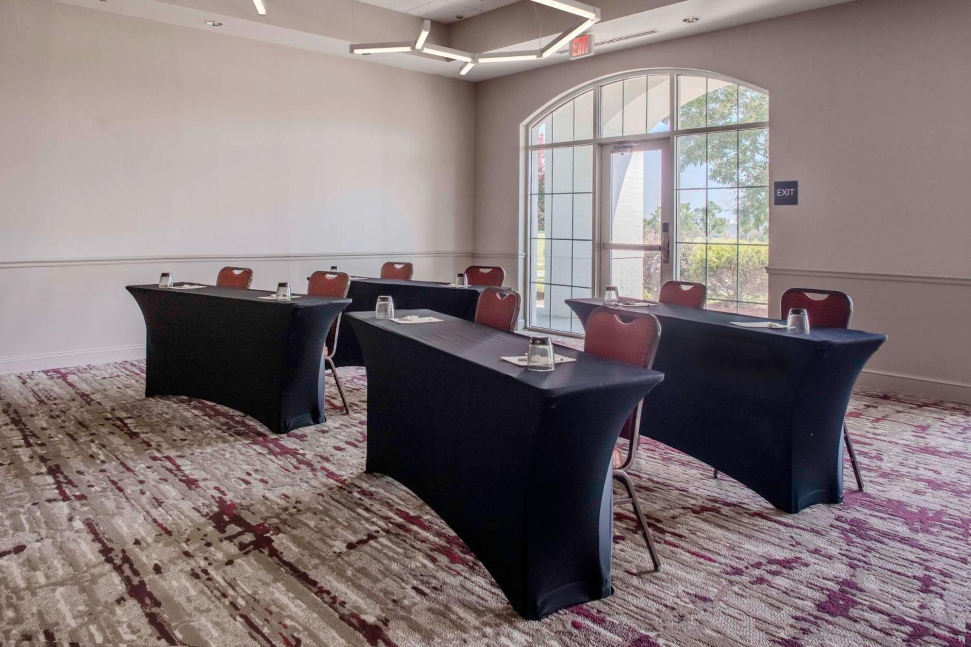 Hilton Garden Inn רואנוק ראפידס מראה חיצוני תמונה